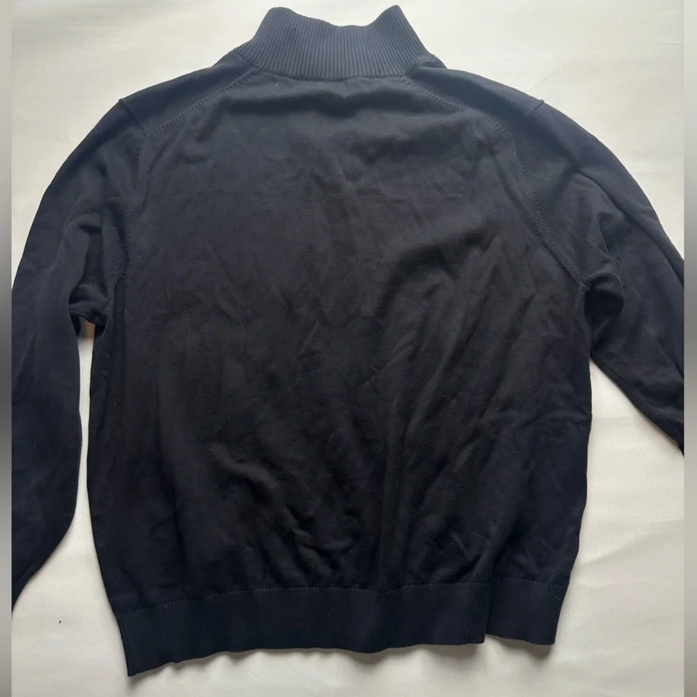Lands end men’s 1/4 zip black and grey sweater. Size XL